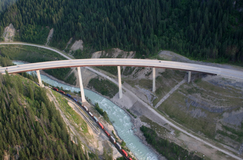 Super Bridge installed south of Golden